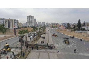 Adana’da trafiğin sıkıştığı 26 noktada çalışma