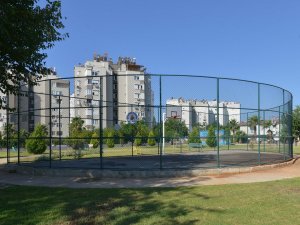 Muratpaşa’da yeni basketbol sahaları
