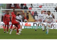 Spor Toto Süper Lig: Antalyaspor: 0 - Gaziantep FK: 0 (Maç sonucu)