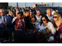 Yaşlı kadından Türkan Şoray’a şok: "Fatma Girik öldü, sen ölme, bak kendine”
