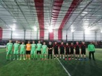 Cumhuriyet kupası futbol turnuvası başladı