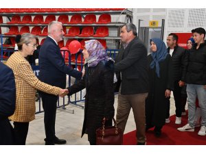 Başkan Başdeğirmen’den personeline Cumhuriyet yemeği