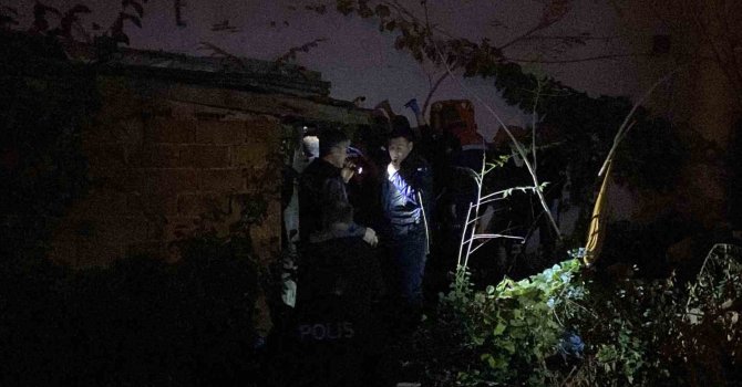 Anten tamir ederken çatıdan düşüp hayatını kaybetti