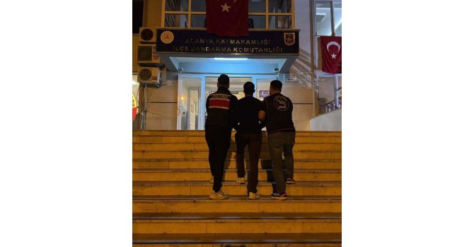 Antalya’da 202 aranan kişi yakalandı