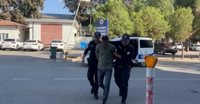 Karşılıksız çekle dolandırıcılıktan 31 yıl hapis alan şahıs yakalandı