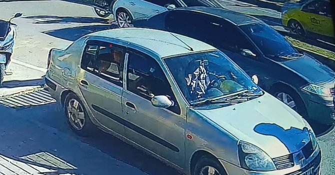 Otomobile arkadan çarpan motosiklet sürücüsü yaralandı