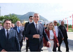 Sağlık Bakanı Memişoğlu: "Sağlıkta son 25 yılda Cumhurbaşkanımızın liderliğinde çok şey yaptık, çok şey ürettik. Daha çok üreteceğiz’’