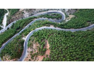 Adana’da ’Dokuzdolambaç Virajları’ manzarasıyla mest etti