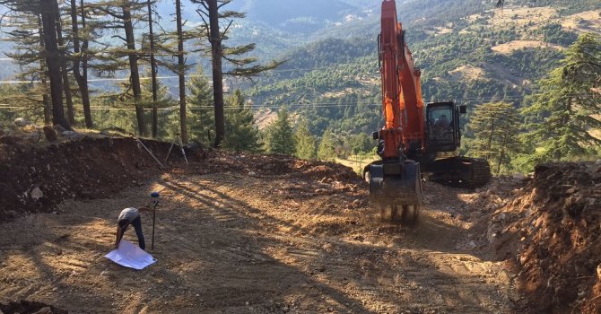 Büyükşehir’in çalışmalarıyla susuz hane kalmayacak