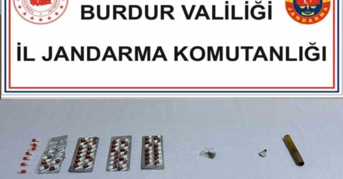 Burdur’da jandarmadan uyuşturucu operasyonunda 3 gözaltı