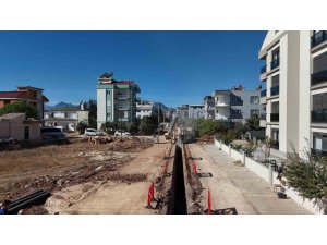 Büyükşehir’den Döşemealtı’na 124 kilometre yeni kanalizasyon hattı