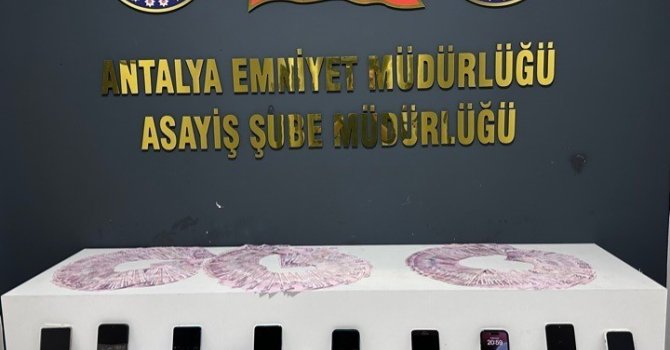 Kiralık ilanıyla başladı, 2,1 Milyonluk vurgunla bitti: 3 kişi tutuklandı