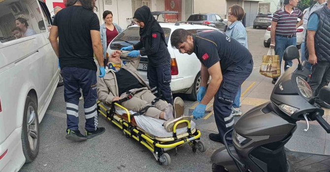 Aynı cadde üzerinde 5 dakika arayla kaza: 2 motosiklet sürücüsü yaralandı