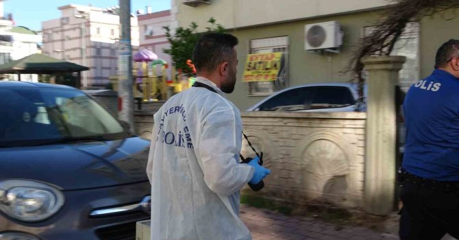 Antalya’da 30 yaşındaki genç evinde ölü bulundu