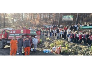 Öğrencilere yangın ve çevre bilinci konusunda yerinde bilgi verildi