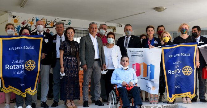 ZİÇEV’in yeni dersliğinin açılışını yaptı