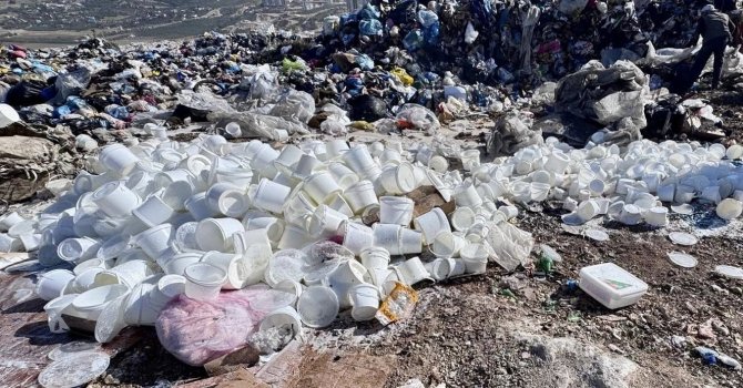 Hatay’da kilolarca yoğurt ve peynir ürünü imha edildi