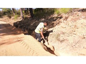 Manavgat’ta yeni içme suyu hattı imalatı gerçekleştiriliyor