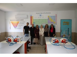 Rektör Özkan, mezunu olduğu okulun yenilenmesine destek verdi