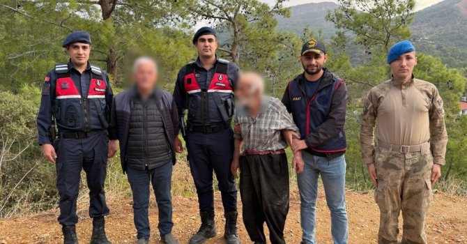 Antalya’da kaybolan yaşlı adam evinden 5 kilometre uzakta bulundu