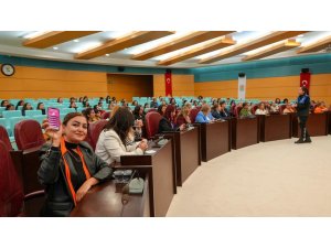Tarsus’ta kadına şiddetle mücadele için farkındalık programı