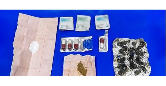 Isparta’da yapılan sokak uygulamasında uyuşturucu madde ele geçirildi