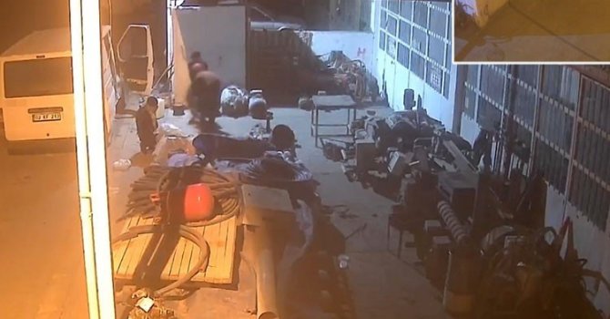 Bobinaj dükkanından 350 bin liralık hırsızlık