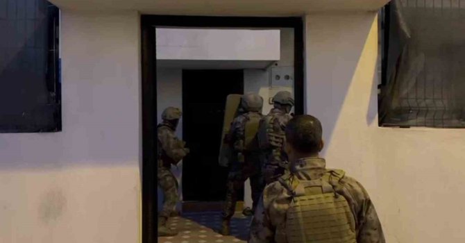 Adana’da silah ve mühimmat ticareti şebekesi çökertildi: 11 tutuklama