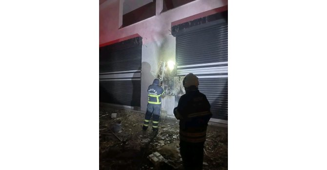 Antakya’da elektrik panosu yandı