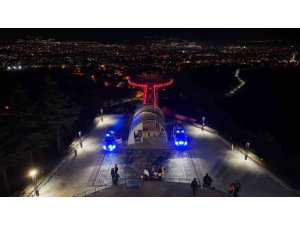 Cam seyir terasta anlamlı ışıklandırma