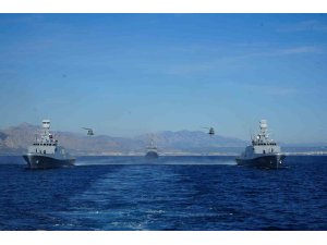 Doğu Akdeniz-2025 Tatbikatı Antalya açıklarında nefes kesti