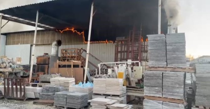 Burdur’da mermer fabrikasında yangın