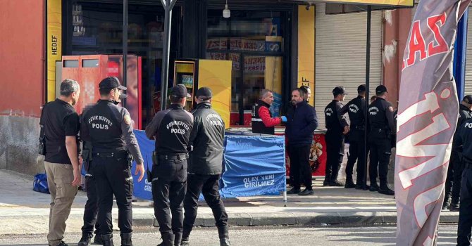 Mersin’de dehşet: Önce anne oğulu ardından büfeciyi öldürdü