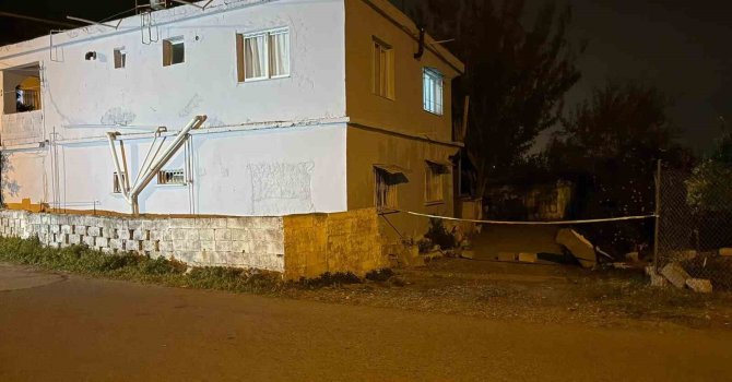 Öldürdüğü eşini evinin banyosuna gömdü