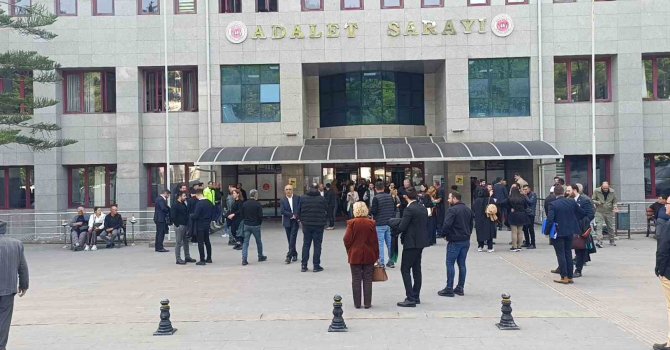 Turizmci Zafer Süral: "İsteklerin ardı arkası kesilmiyor, benim de dayanacak gücüm kalmamıştı şikayetçi oldum"