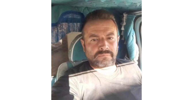 Belediye önünde kendini ateşe veren şahıs hayatını kaybetti