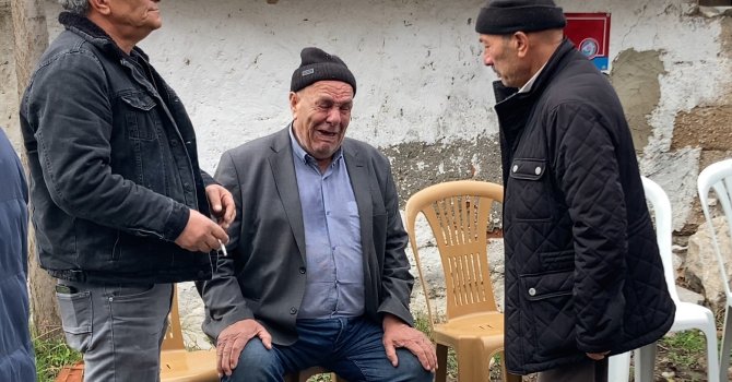 "Oğlumun başını kesmişler" diyen baba gözyaşları içinde adalet istedi