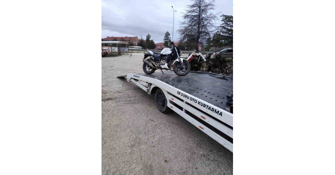 Çocukların motosiklet yolculuğu acı sonla bitti: 1 ölü, 1 yaralı