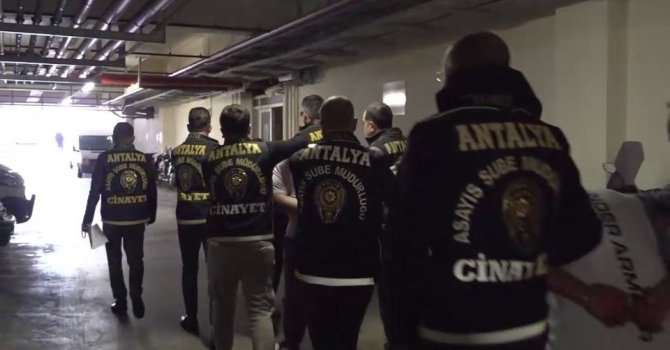 Antalya’da 40 bin TL karşılığı silahlı saldırıya 2 tutuklama
