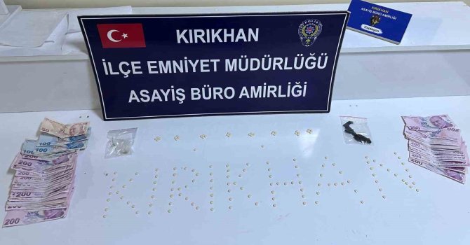 Kırıkhan’da uyuşturucu madde satıcısı tutuklandı