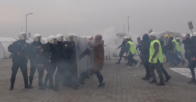 Taşlı sopalı toplumsal olaylara karşı gerçeğini aratmayan müdahale tatbikatı