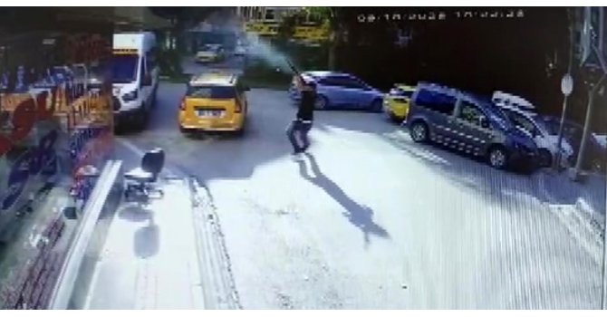 Kafeye otomatik tüfekle ateş eden şüpheli yakalandı