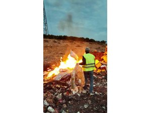 Tarihi geçmiş ürünlerle çocukları zehirleyeceklerdi: 2 ton cips, şekerleme ve çikolata imha edildi
