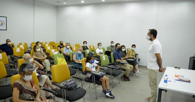Muratpaşa Yaşlı Meclisi eğitim programında