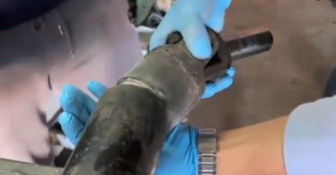 Antalya’da otomobilin şaftına gizlenmiş 17 kilogram metamfetamin ele geçirildi