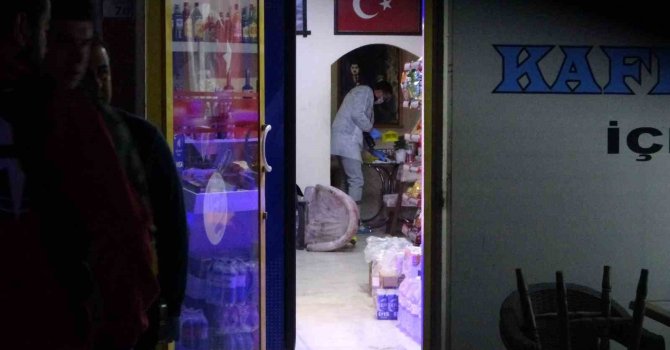 Antalya’da markette cinayet: 2 ölü
