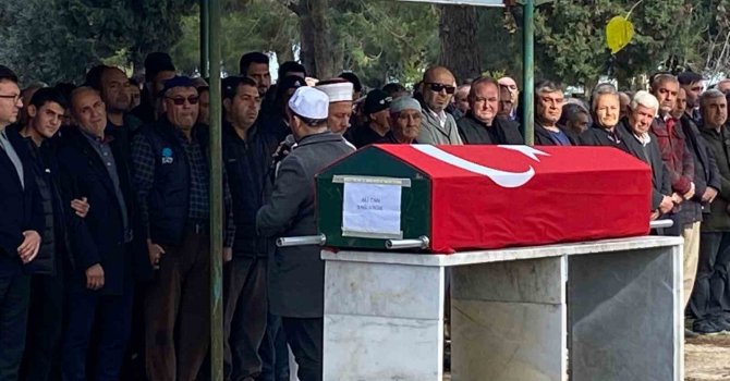 Antalya’daki baba ocağına izne gelen 23 yaşındaki yedek subay hayatını kaybetti