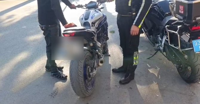 Mersin’de abart egzoz kullanan araçlara ceza yağdı