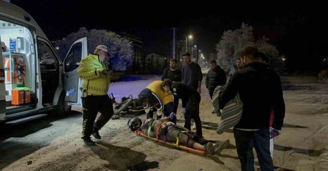 Direksiyon hakimiyetini kaybeden alkollü sürücü yaralandı
