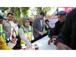 Tarsus’ta sıcak çorba ikramı başladı